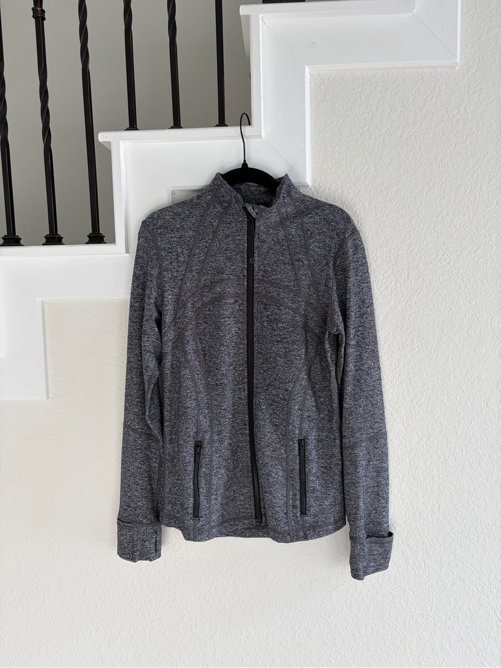 LIKE NEW Lululemon Define Jacket in Heathered Black/gray, size 8